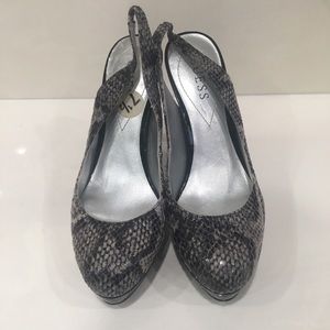Guess Snake skin Slingback Pumps